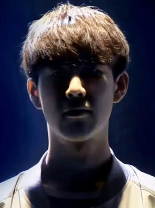 在联赛中无敌！ Chovy 的Sylas进出七次， Generation Gaming 毫发无伤地击败了 BNK FEARX 。