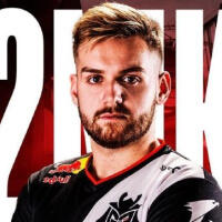 S10冠军人均年薪只有10W+ 我们还能否再看到这样的逆袭夺冠？